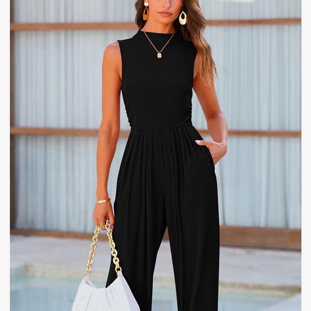 Pretty Garden Sleeveless Mock-Neck Wide Leg Jumpsuit w/ Ruched Waist - Medium